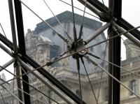 ルーブルの天上の幾何学